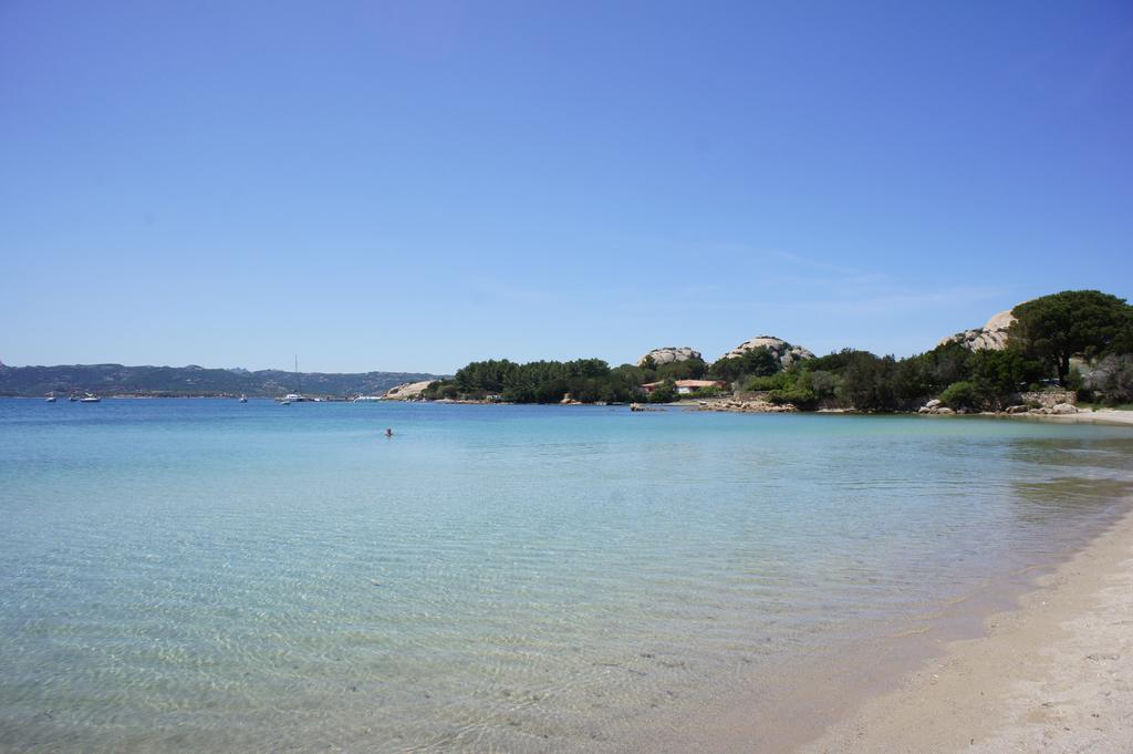 Godo Beach Hotel 巴哈撒丁岛 外观 照片